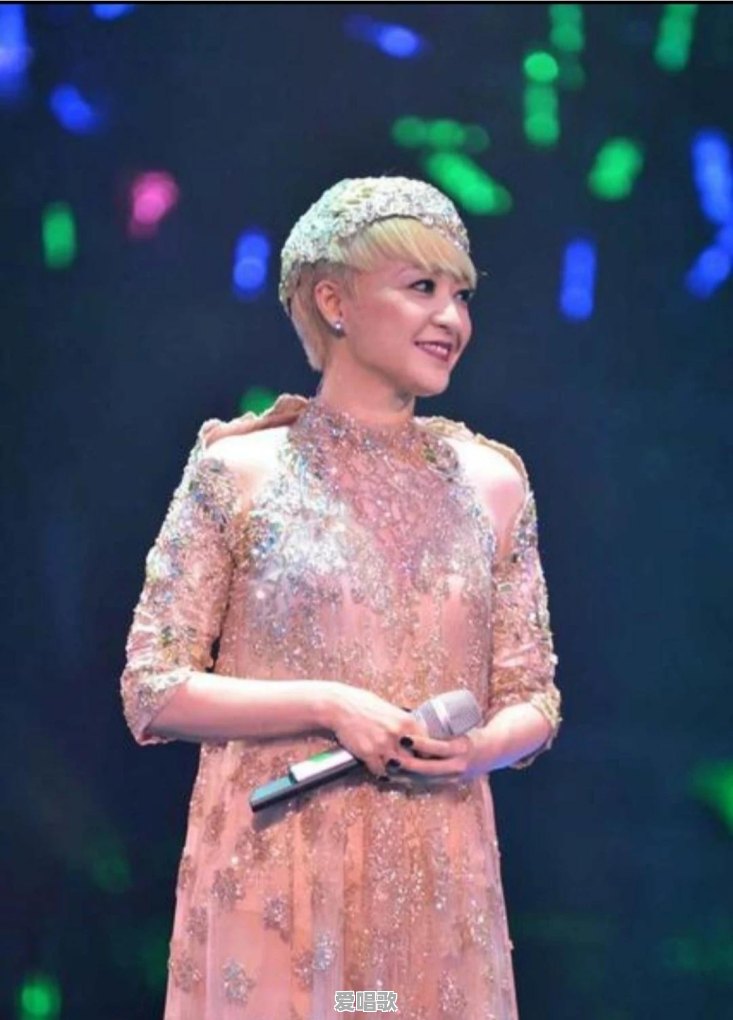 你认为哪位香港女歌星唱的粤语歌曲最字正腔圆 你认为哪位香港女歌星唱的粤语歌曲最字正腔圆 - 爱唱歌
