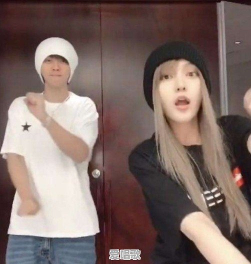 如何看待某些歌手被坐实抄袭后依然粉丝很多热度不减 如何看待某些歌手被坐实抄袭后依然粉丝很多热度不减 - 爱唱歌