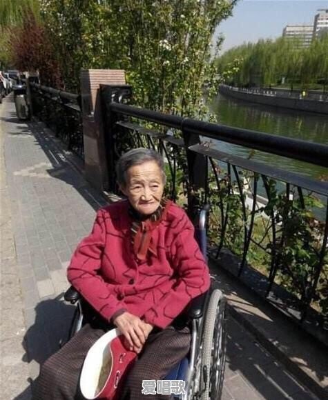 我是女生,为什么我有过孩子之后越来越看不惯自己的妈妈?咋解决 我是女生,为什么我有过孩子之后越来越看不惯自己的妈妈?咋解决 - 爱唱歌