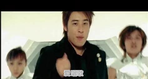 周杰伦、潘玮柏和林俊杰都在的2004年的华语乐坛,到底是怎样的存在 周杰伦、潘玮柏和林俊杰都在的2004年的华语乐坛,到底是怎样的存在 - 爱唱歌