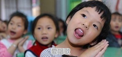 女儿唱歌父亲演唱技巧 女儿唱歌父亲演唱技巧 - 爱唱歌