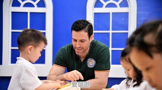 7岁小孩适合上少儿编程培训吗 7岁小孩适合上少儿编程培训吗 - 爱唱歌