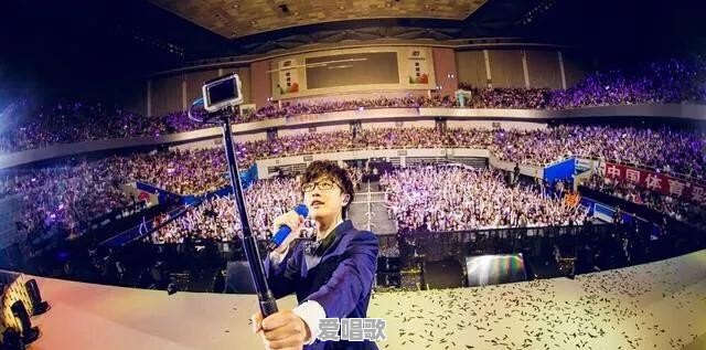 如果未出名的许嵩去参加”明日之子“,凭借其原创歌曲能击败毛不易获得冠军吗 如果未出名的许嵩去参加”明日之子“,凭借其原创歌曲能击败毛不易获得冠军吗 - 爱唱歌