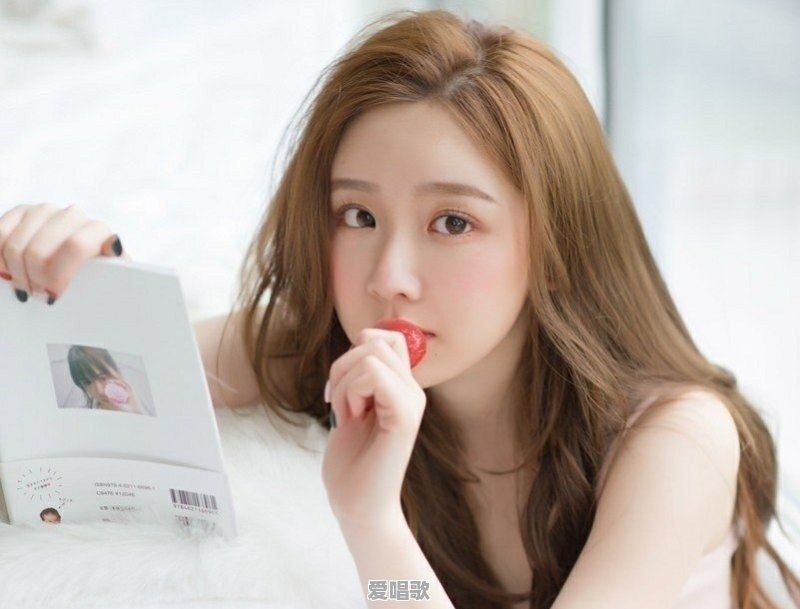 超高清美景美女流行歌曲大全 超高清美景美女流行歌曲大全 - 爱唱歌