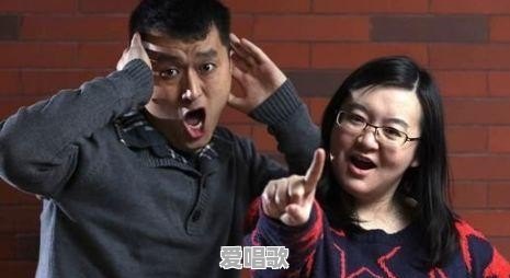 韩寒怼过一些什么人 - 爱唱歌