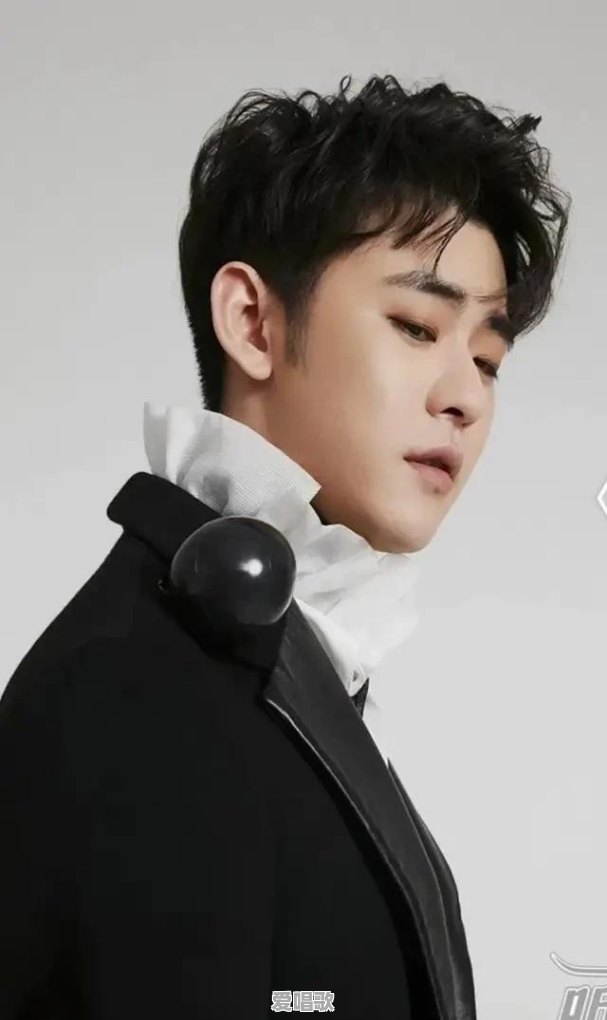 四大美男唱流行歌曲视频播放 四大美男唱流行歌曲视频播放 - 爱唱歌