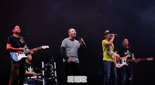 西安黑撒乐队代表作有什么?是怎么成名的 西安黑撒乐队代表作有什么?是怎么成名的 - 爱唱歌