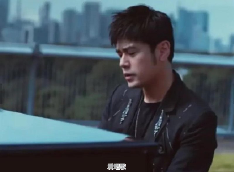 为什么有些玩摇滚的人看不上流行歌手呢 为什么有些玩摇滚的人看不上流行歌手呢 - 爱唱歌