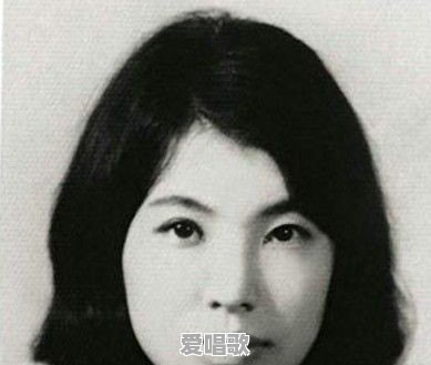 甜妹女声唱等着你流行歌曲视频 甜妹女声唱等着你流行歌曲视频 - 爱唱歌
