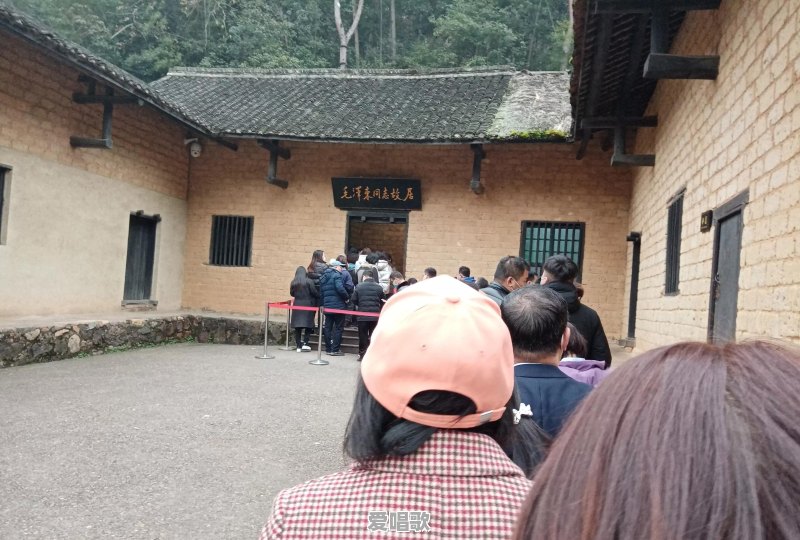 秋瑾粤语歌曲叫什么 秋瑾粤语歌曲叫什么 - 爱唱歌