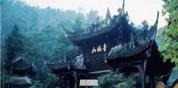 成都锦鲤网红歌手是谁 成都锦鲤网红歌手是谁 - 爱唱歌