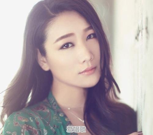 有什么华语女歌手的好歌推荐吗 有什么华语女歌手的好歌推荐吗 - 爱唱歌