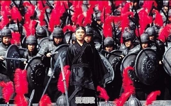 分析英雄主题曲的特点 - 爱唱歌