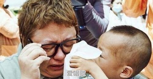 有哪位歌曲家能创作一首歌唱战疫情的歌曲?即铿锵又抒情的那种 有哪位歌曲家能创作一首歌唱战疫情的歌曲?即铿锵又抒情的那种 - 爱唱歌