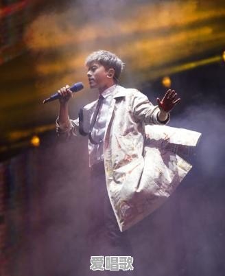 华语乐坛男歌手现场演唱过的最高音都有什么 华语乐坛男歌手现场演唱过的最高音都有什么 - 爱唱歌