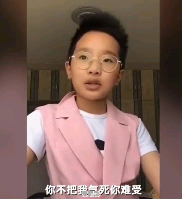 「钟美美」本人帐号模仿老师的视频全部删除，发生了什么事 - 爱唱歌