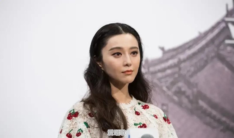 收拾网红歌手 收拾网红歌手 - 爱唱歌