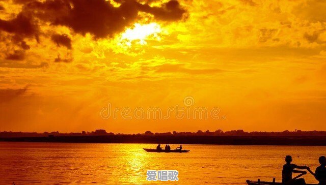 我要飞翔在乌云之中是什么歌 我要飞翔在乌云之中是什么歌 - 爱唱歌