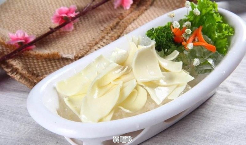 重庆火锅里的黄喉是什么 重庆火锅里的黄喉是什么 - 爱唱歌
