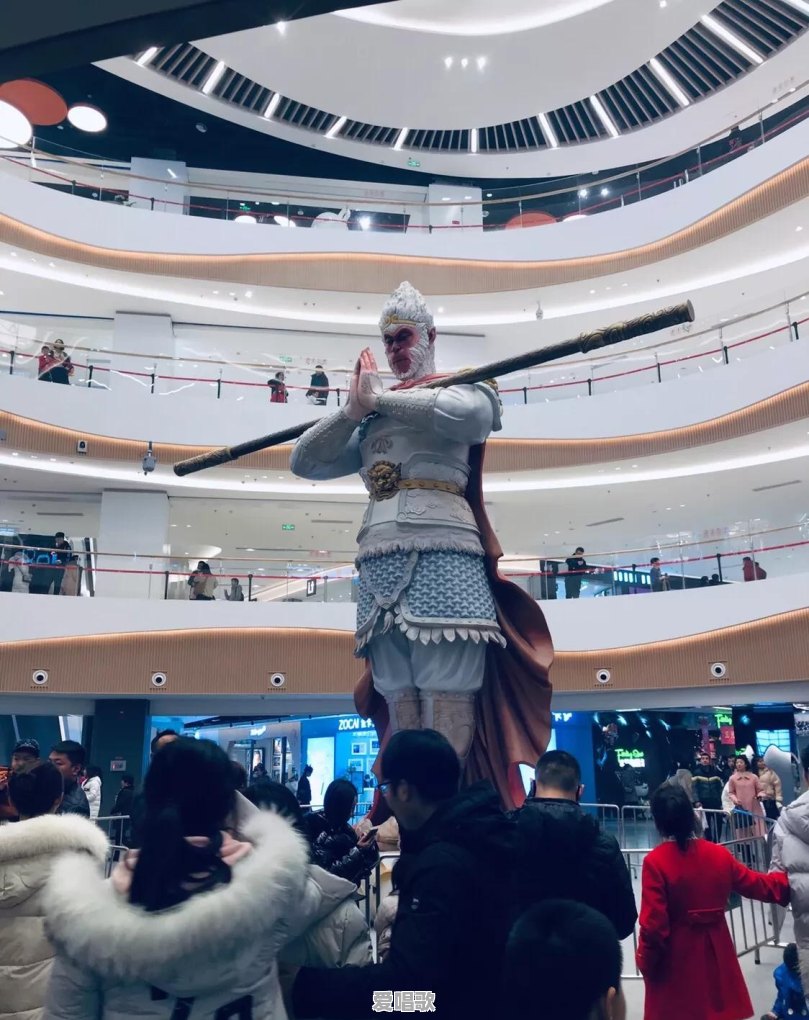 西安网红钢琴歌手是谁 - 爱唱歌