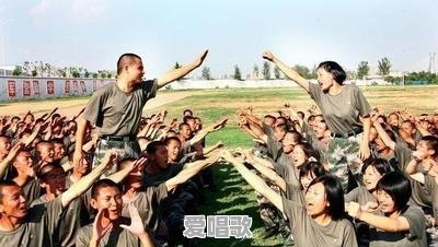八六十年代的流行歌曲有哪些 八六十年代的流行歌曲有哪些 - 爱唱歌