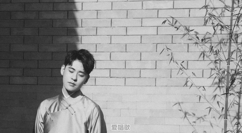 爱到孤独会想哭网络歌曲歌词 - 爱唱歌