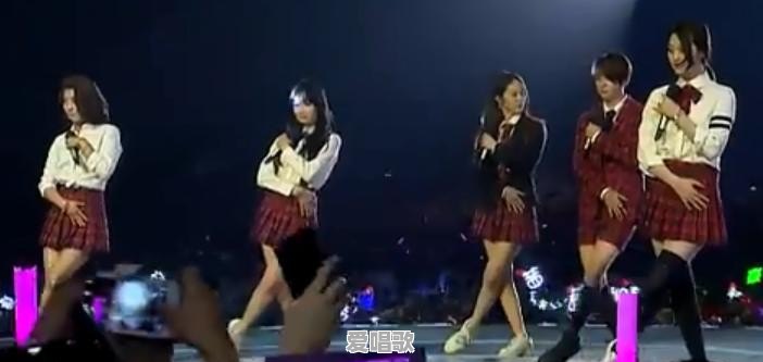 芒果台跨年网络歌曲有哪些 - 爱唱歌