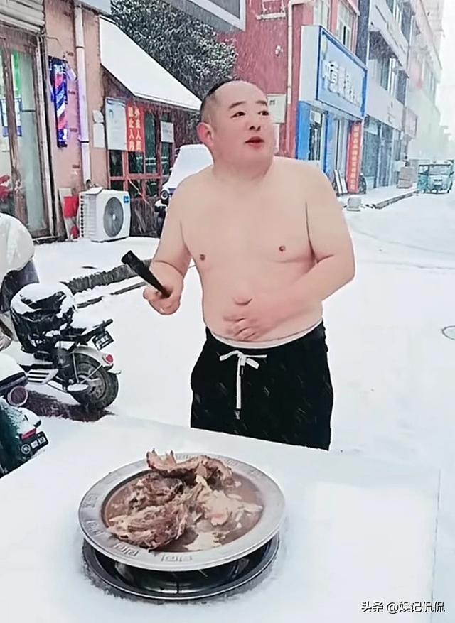 痛心!网红“新蔡骨头哥”去世,死因是心梗,生前体胖常大口吃肉