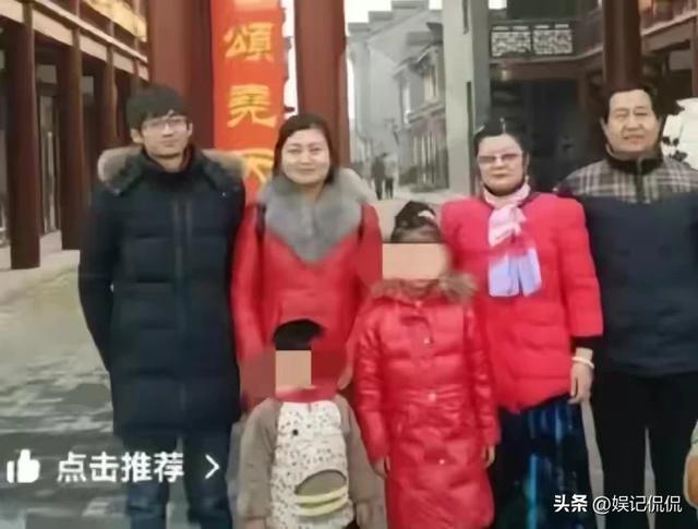网红东东葬礼曝光!前妻发声引热议,母亲落泪大哭,家中摆满花圈