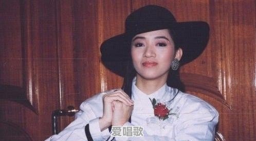 天空突然下起了雨,是什么歌,我只记得一句 天空突然下起了雨,是什么歌,我只记得一句 - 爱唱歌