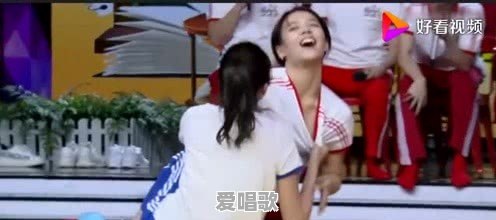 综艺节目上有哪些尴尬万分的时刻 综艺节目上有哪些尴尬万分的时刻 - 爱唱歌