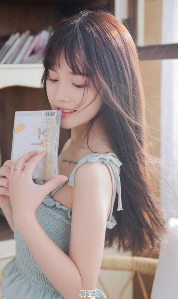 拥有一个特别会唱歌的女朋友是什么感受呢 - 爱唱歌