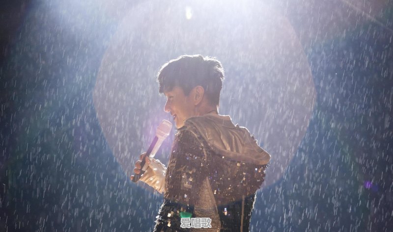快递哥唱歌视频 快递哥唱歌视频 - 爱唱歌