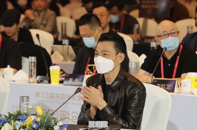 最近杨坤跟刘德华事件那么火，你们知道什么原因吗 - 爱唱歌