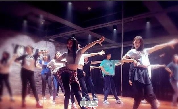街头舞蹈流行音乐有哪些 - 爱唱歌