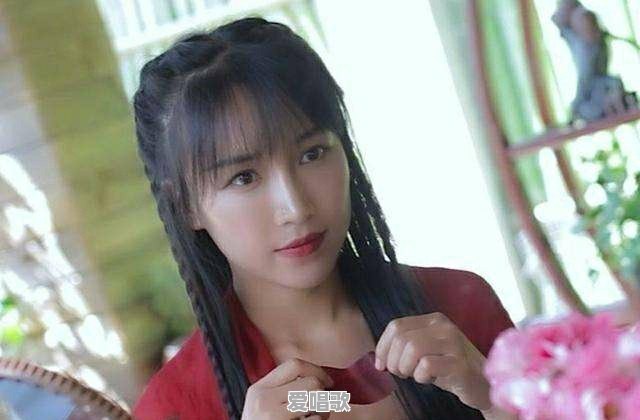 能够让和珅下跪磕头的金大烟袋,到底是什么人物 能够让和珅下跪磕头的金大烟袋,到底是什么人物 - 爱唱歌