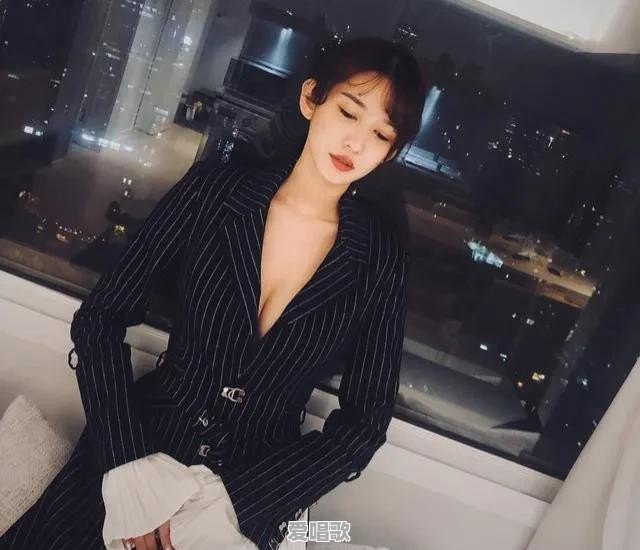 网红评论当红歌手是真的吗 网红评论当红歌手是真的吗 - 爱唱歌