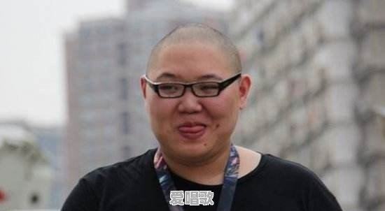 四月份抖音最流行歌曲女生唱的 四月份抖音最流行歌曲女生唱的 - 爱唱歌