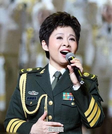 耳边突然响起熟悉的音乐,你是否会想起一个人、一件事、一个场景、一段故事?然后呢 耳边突然响起熟悉的音乐,你是否会想起一个人、一件事、一个场景、一段故事?然后呢 - 爱唱歌
