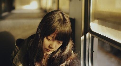 歌曲《一壶老酒》E调,曲中最低音为低音6,二胡怎么定音用63弦拉E调 歌曲《一壶老酒》E调,曲中最低音为低音6,二胡怎么定音用63弦拉E调 - 爱唱歌