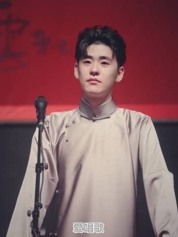 嗯哼唱歌小技巧视频 嗯哼唱歌小技巧视频 - 爱唱歌