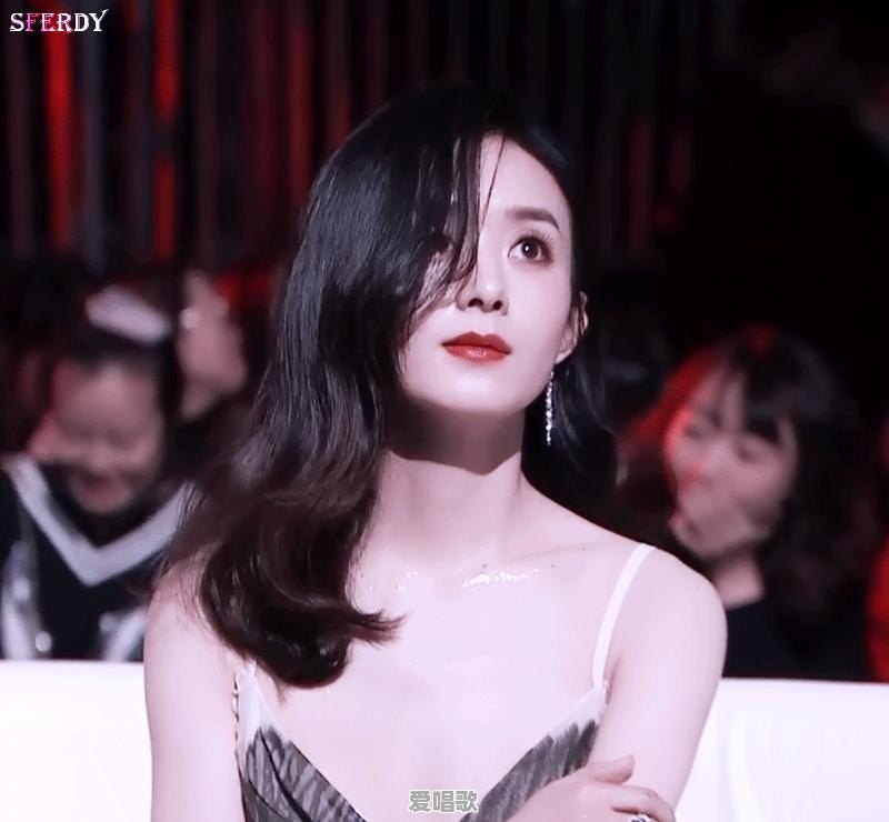 杨幂,刘亦菲,赵丽颖,范冰冰,迪丽热巴,佟丽娅,你喜欢谁 杨幂,刘亦菲,赵丽颖,范冰冰,迪丽热巴,佟丽娅,你喜欢谁 - 爱唱歌