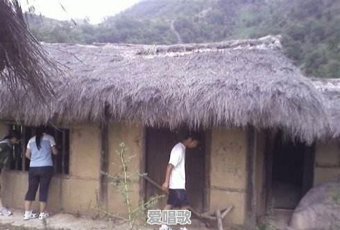 求死神271里一户快变牛头的那一段背景音乐 - 爱唱歌