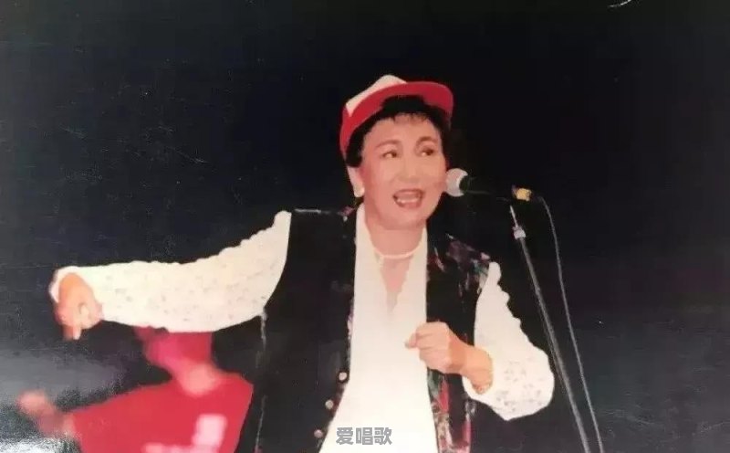 成名奇遇记主题曲叫什么 成名奇遇记主题曲叫什么 - 爱唱歌