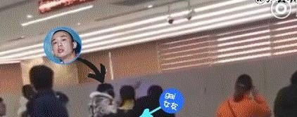 网红拍桌子男歌手是谁 网红拍桌子男歌手是谁 - 爱唱歌