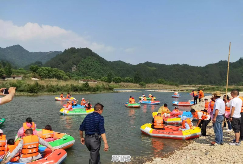 在中国那个地区的农村是最值得我们去的 - 爱唱歌
