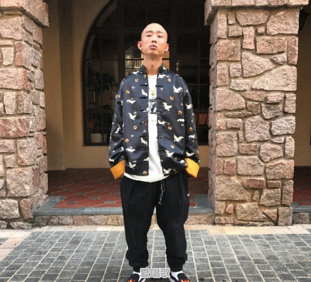 勒是雾都歌词 gai 勒是雾都歌词 gai - 爱唱歌