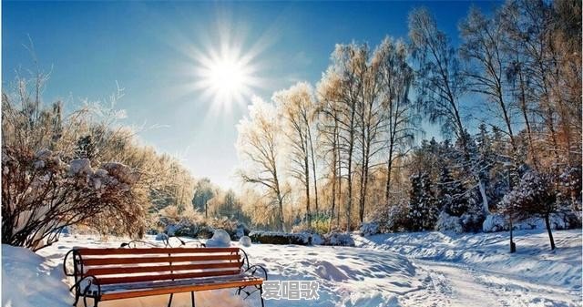 儿子十三岁了,写了一个上联:时光流转,十三年弹指一挥间,稚子变少年。谁给个下联 儿子十三岁了,写了一个上联:时光流转,十三年弹指一挥间,稚子变少年。谁给个下联 - 爱唱歌