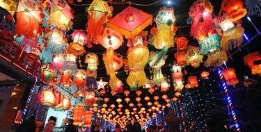 元宵节你们是怎么过的?有哪些风俗 元宵节你们是怎么过的?有哪些风俗 - 爱唱歌