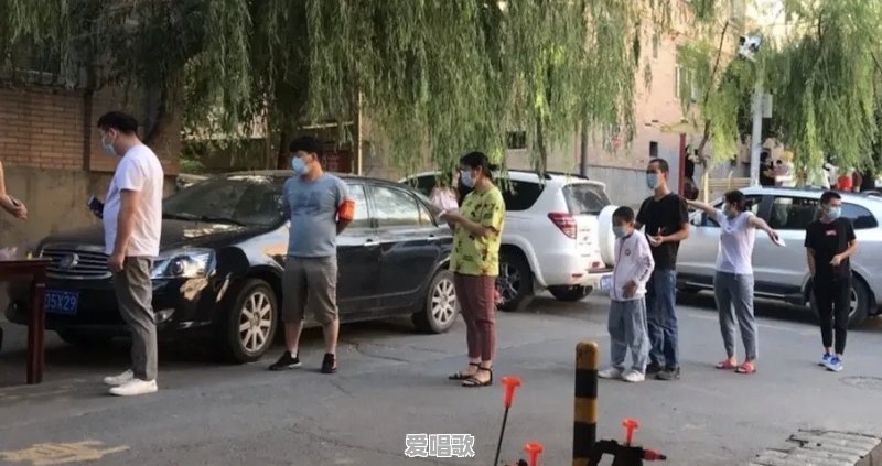 粤语歌曲努力加油歌词 粤语歌曲努力加油歌词 - 爱唱歌